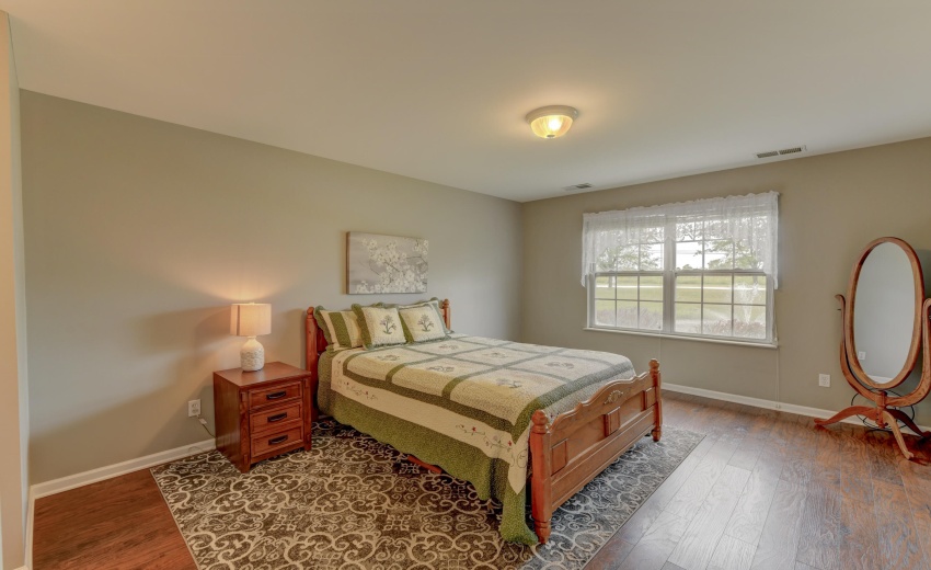 1048 Woodlawn Complete-20