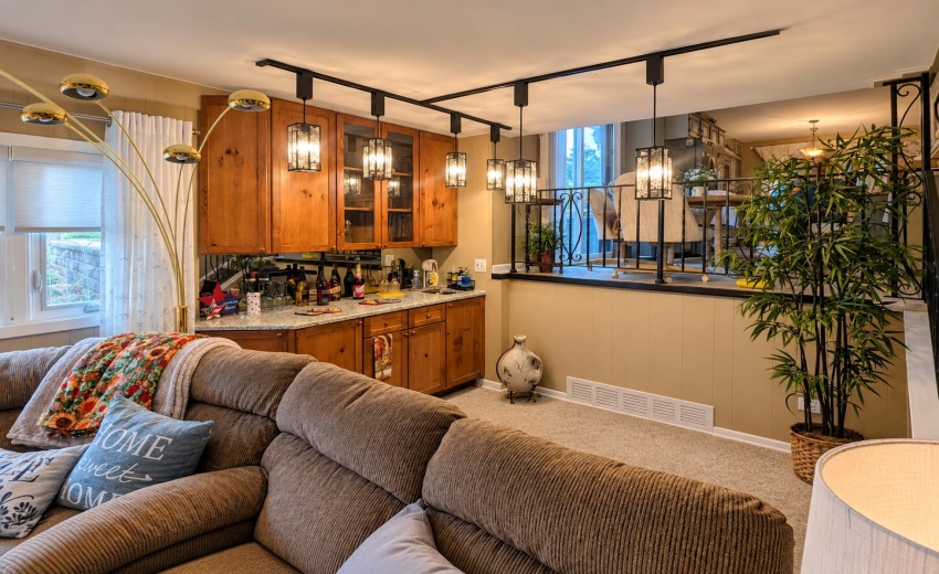 family room wet bar