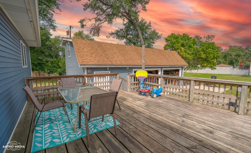 Deck