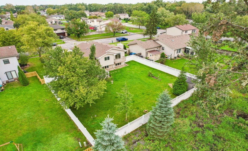 56-web-or-mls-Goldenrod Pl-S0210-056