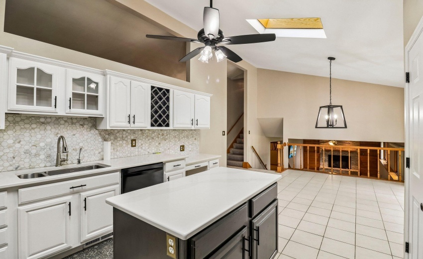 13-web-or-mls-Goldenrod Pl-S0210-013