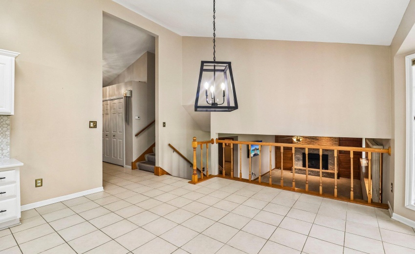 10-web-or-mls-Goldenrod Pl-S0210-010