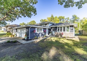 1525 Indiana Street, Griffith, Indiana, 3 Bedrooms Bedrooms, 7 Rooms Rooms,2 BathroomsBathrooms,Residential,For Sale,Indiana,NRA846284