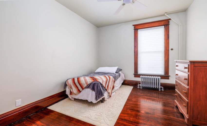 2120 South Street Lafayette-14