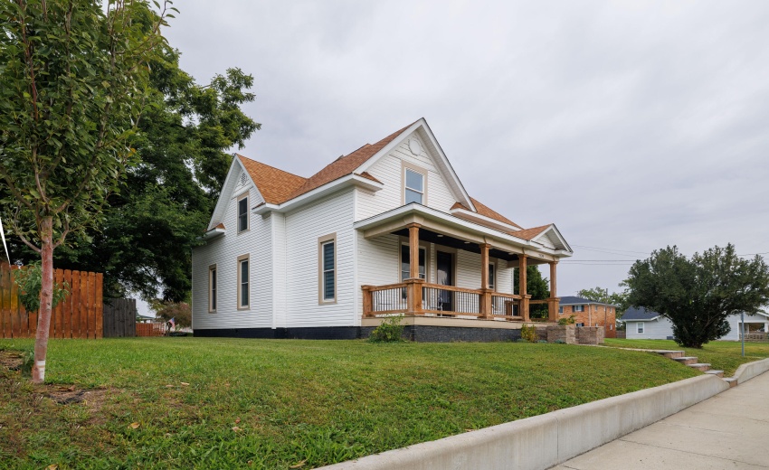 2120 South Street Lafayette-34