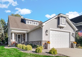 1721 Briam Circle Drive, Valparaiso, Indiana, 4 Bedrooms Bedrooms, 9 Rooms Rooms,4 BathroomsBathrooms,Residential,For Sale,Briam Circle,NRA846365 1721 Briam Circle Drive, Valparaiso, Indiana, 4 Bedrooms Bedrooms, 9 Rooms Rooms,4 BathroomsBathrooms,Residential,For Sale,Briam Circle,NRA846365