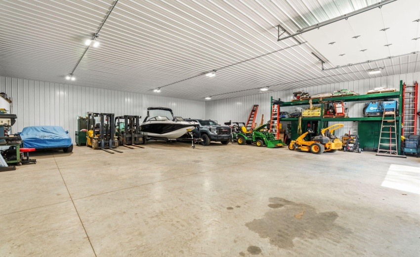 3255 S Wozniak (MLS) (28)