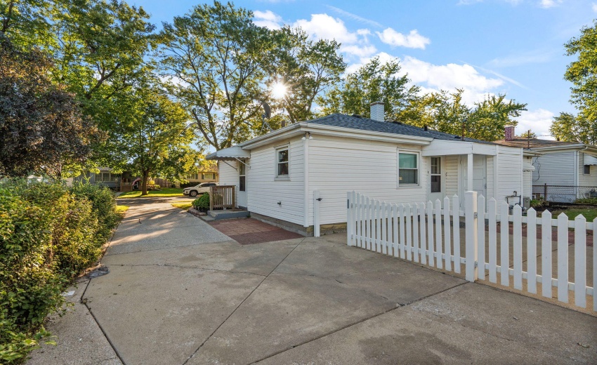 18-web-or-mls-DSC00479