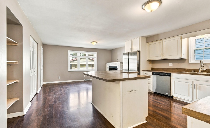 1543 Fischrupp Ave, Whiting (09 of 37)