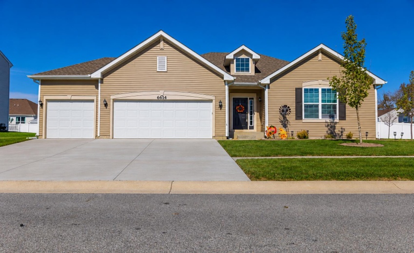 Beige Ranch Home with Fall Landscaping