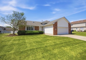 2968 Autumn Lane, Dyer, Indiana, 4 Bedrooms Bedrooms, 9 Rooms Rooms,3 BathroomsBathrooms,Residential,For Sale,Autumn,NRA842469 2968 Autumn Lane, Dyer, Indiana, 4 Bedrooms Bedrooms, 9 Rooms Rooms,3 BathroomsBathrooms,Residential,For Sale,Autumn,NRA842469