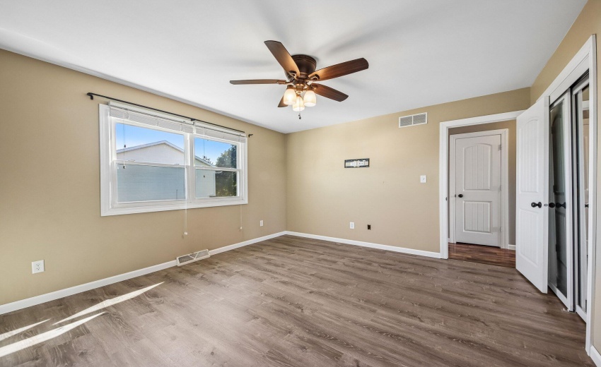 bedroom1