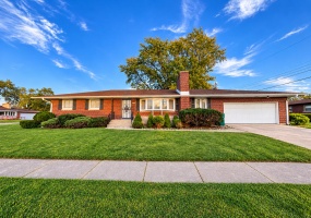 5601 Madison Street, Merrillville, Indiana, 3 Bedrooms Bedrooms, 10 Rooms Rooms,3 BathroomsBathrooms,Residential,For Sale,Madison,NRA846846 5601 Madison Street, Merrillville, Indiana, 3 Bedrooms Bedrooms, 10 Rooms Rooms,3 BathroomsBathrooms,Residential,For Sale,Madison,NRA846846