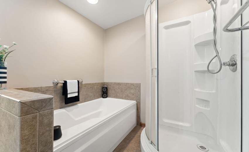 18-web-or-mls-DSC08986