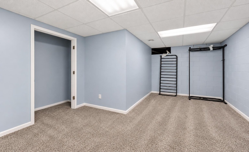 officebasement