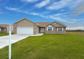 6701 Whitcomb Street, Merrillville, Indiana, 3 Bedrooms Bedrooms, 6 Rooms Rooms,3 BathroomsBathrooms,Residential,For Sale,Whitcomb,NRA847033