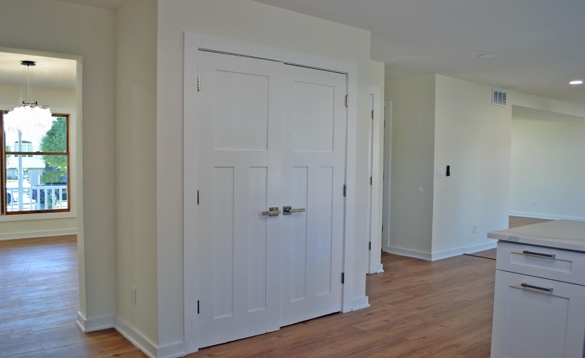 KITCHEN PANTRY CLOSET