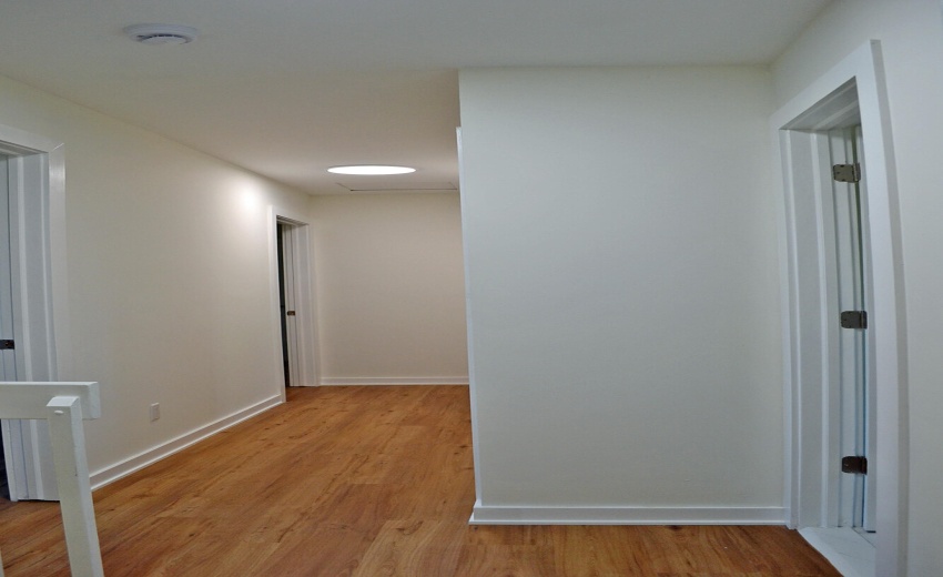 UPSTAIRS HALLWAY