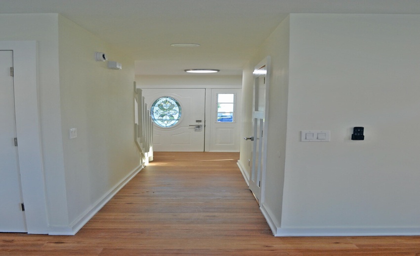 KITCHEN TO HALL TO GUEST BATH N FRONT DO