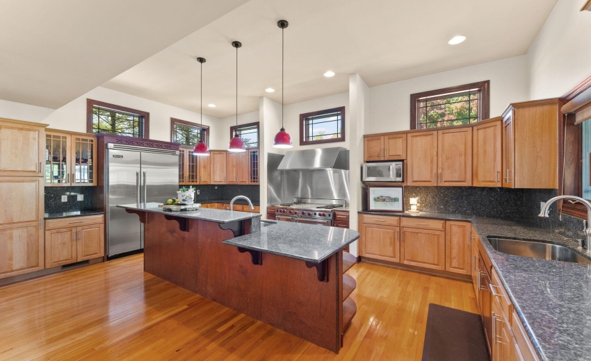 Full Kitchen View