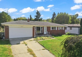 2129 Radcliffe Avenue, Indianapolis, Indiana, 3 Bedrooms Bedrooms, 6 Rooms Rooms,2 BathroomsBathrooms,Residential,For Sale,Radcliffe,NRA847250