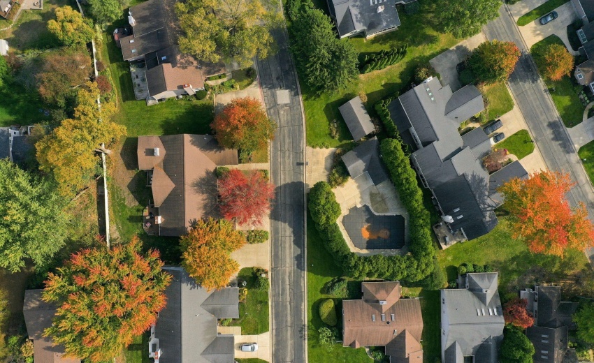 25-web-or-mls-9_Muirfield_Dr_Michigan_Ci