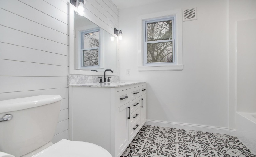 Such a GORGEOUS fully remodeled bathroom, so spacious!