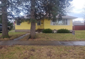 1012 169th Place, Hammond, Indiana 46324, 3 Bedrooms Bedrooms, 6 Rooms Rooms,1 BathroomBathrooms,Residential,Sale,169th,527276
