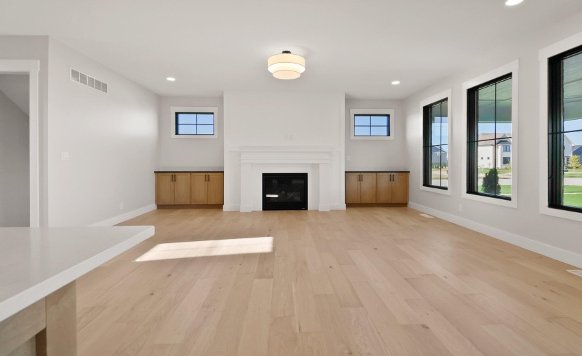 10511-Mahogany-St-John-Living-Room.jpg