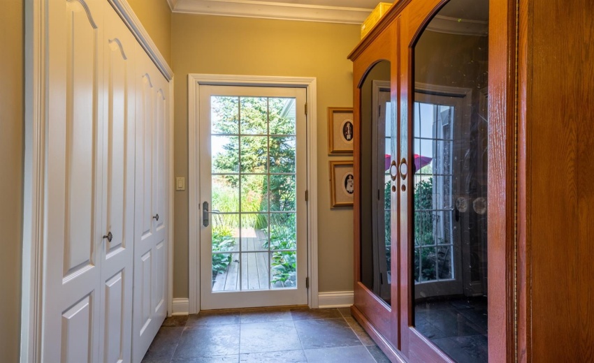 Back Hallway Detail