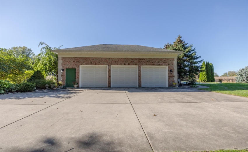 Garage Detail