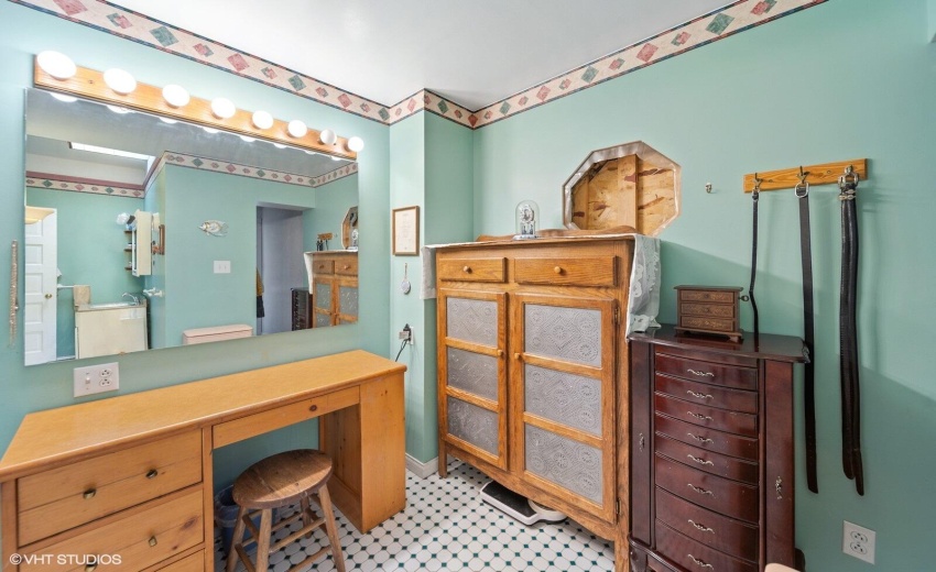 17_2325WabashSt_2022_Large