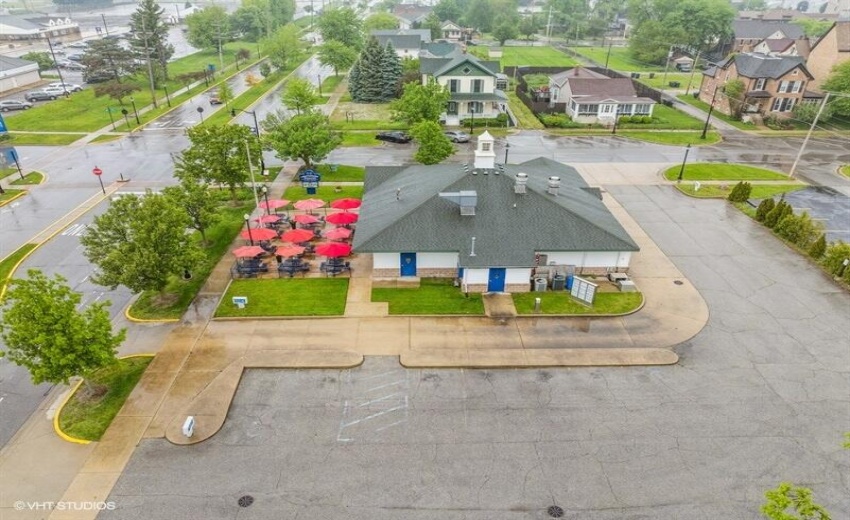 27_600WabashSt_181012_AerialView_Small