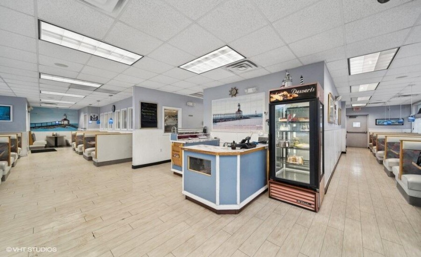 03_600WabashSt_2001_Small