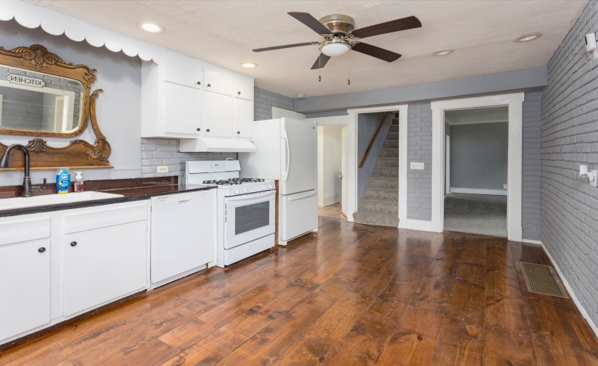 313 W Mill Goodland-26