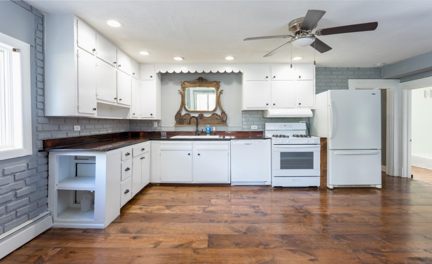 313 W Mill Goodland-25