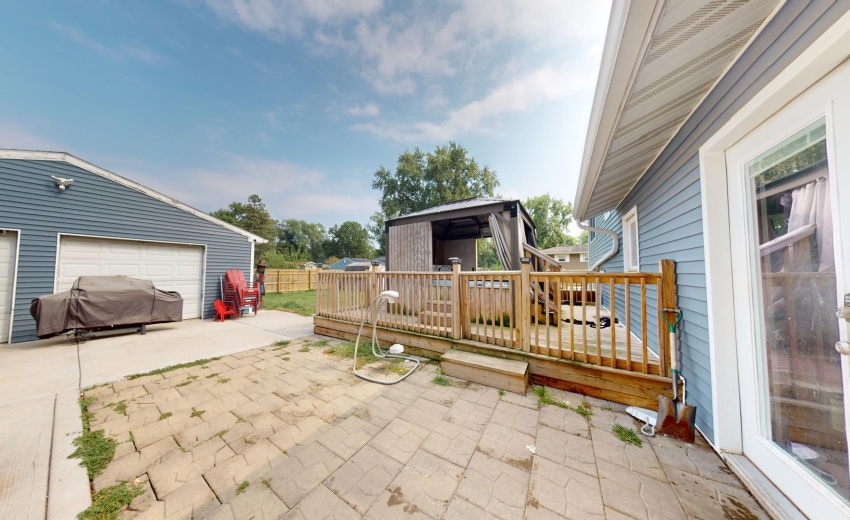 327-S-18th-St-08122024_154500