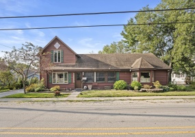 420 Main Street, Lowell, Indiana, 3 Bedrooms Bedrooms, 6 Rooms Rooms,1 BathroomBathrooms,Residential,For Sale,Main,NRA809072