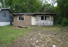 1741 Ralston Street, Gary, Indiana, 2 Bedrooms Bedrooms, 5 Rooms Rooms,1 BathroomBathrooms,Residential,For Sale,Ralston,NRA809182