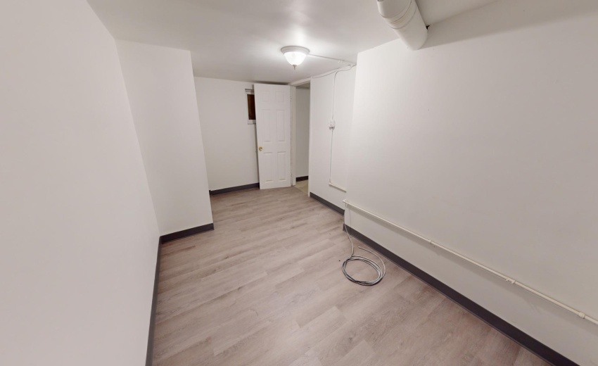 2537-Van-Buren-Pl-08262024_153349