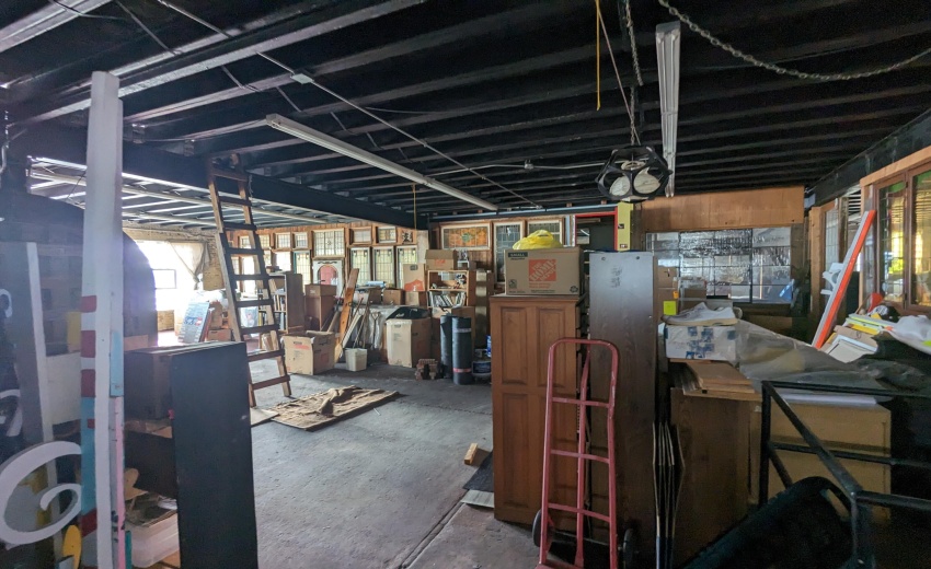 PXL_20240508_215600732