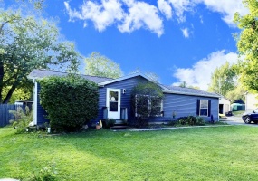 46 Delmar Court, Hebron, Indiana, 3 Bedrooms Bedrooms, 7 Rooms Rooms,2 BathroomsBathrooms,Residential,For Sale,Delmar,NRA810140