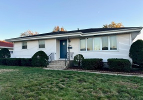 3528 43rd Place, Highland, Indiana, 3 Bedrooms Bedrooms, 6 Rooms Rooms,2 BathroomsBathrooms,Residential,For Sale,43rd,NRA813221