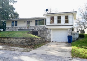 508 Oakwood Street, La Porte, Indiana, 3 Bedrooms Bedrooms, 7 Rooms Rooms,1 BathroomBathrooms,Residential,For Sale,Oakwood,NRA813331