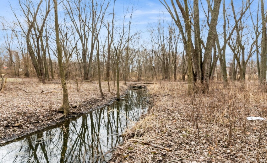 3_8317AUSTIN_2019_Large