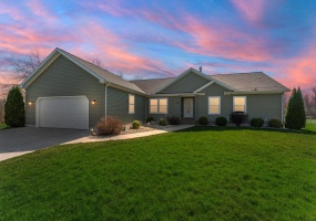 2962 100, La Porte, Indiana, 3 Bedrooms Bedrooms, 6 Rooms Rooms,2 BathroomsBathrooms,Residential,For Sale,100,NRA819052
