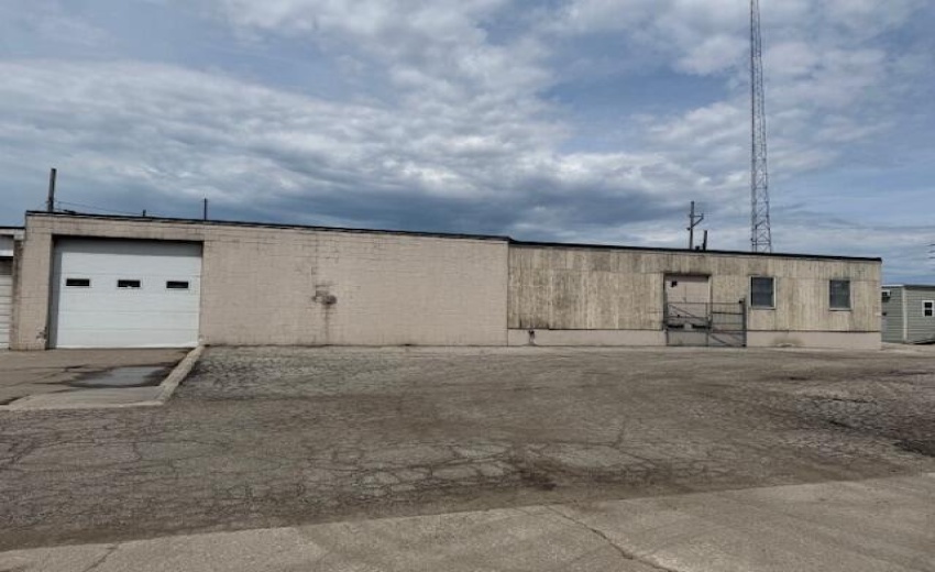 Bldg B doors