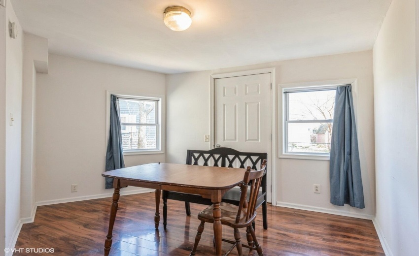 07_508ParksideAve_369001_DiningRoom_Larg