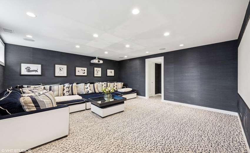 44_126W625N_2066_MediaRoom2_HiRes