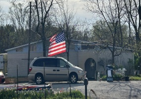 143 500, Valparaiso, Indiana, 8 Bedrooms Bedrooms, 15 Rooms Rooms,3 BathroomsBathrooms,Residential Income,For Sale,500,NRA819831